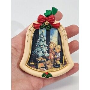 M.J. Hummel Danbury‎ Mint Wonder Of Christmas Ceramic Ornament 3.75" EUC